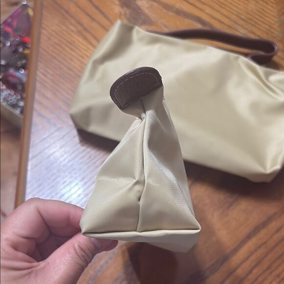 VTG Longchamp Cream and Brown Cosmetic Bag Set with Leather Accents - Picture 6 of 8